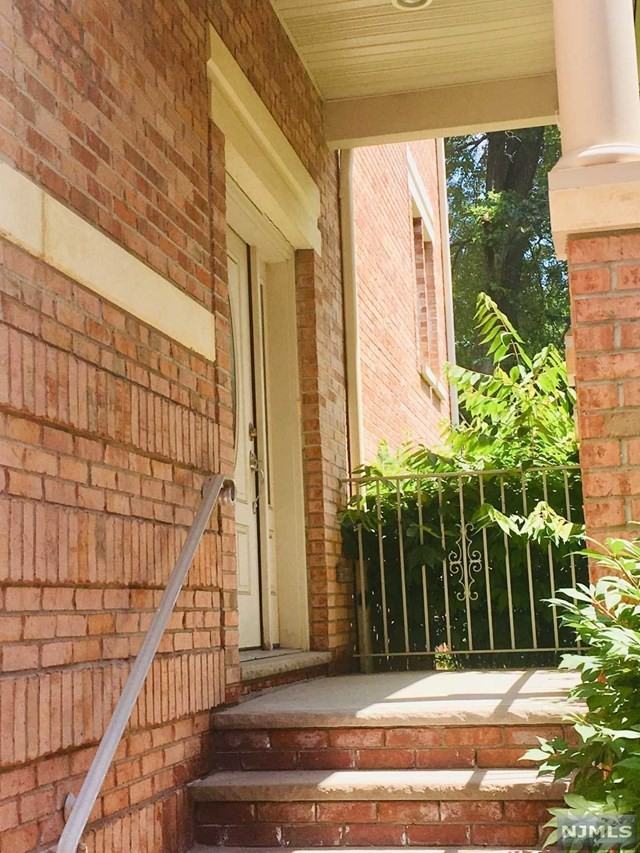 21 Harrington Court - Photo 3 of 25