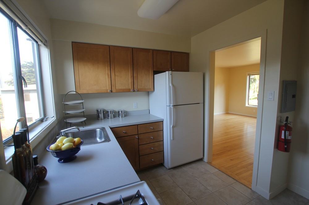 1518 Pershing Drive #E - Photo 5 of 8