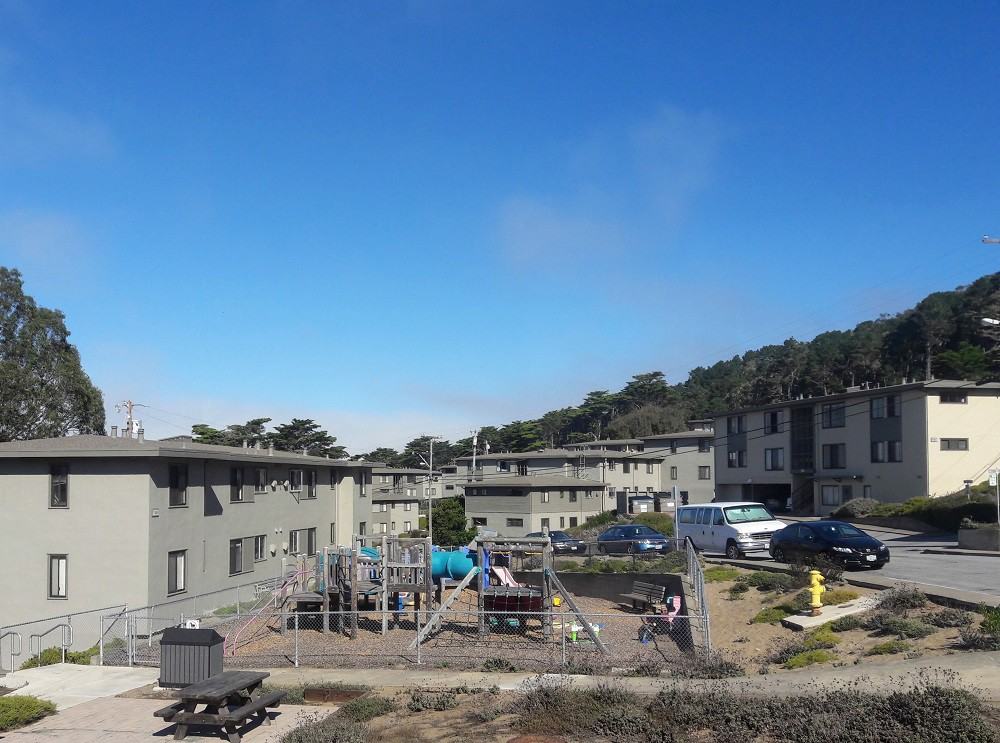 1518 Pershing Drive #E - Photo 7 of 8