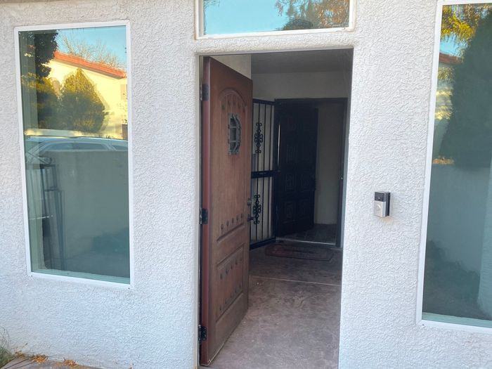 11125 Briarwood Terrace Northeast - Photo 3 of 34