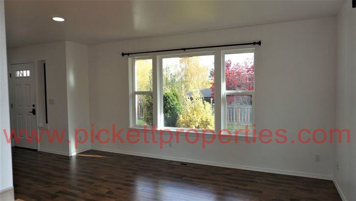 1733 North Wycoff Avenue - Photo 2 of 24