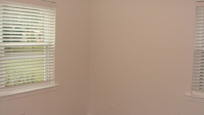 112 Jacquelyn Drive - Photo 3 of 17