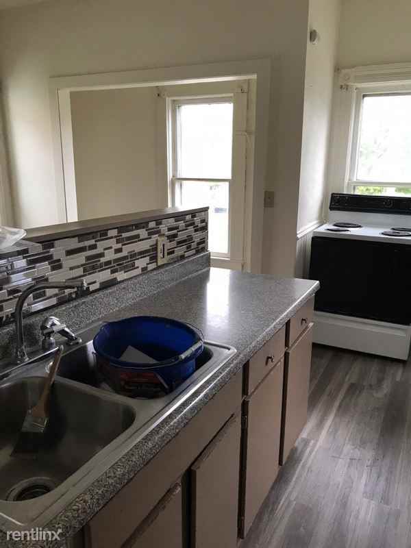 335 West Main St 2 - Photo 2 of 7