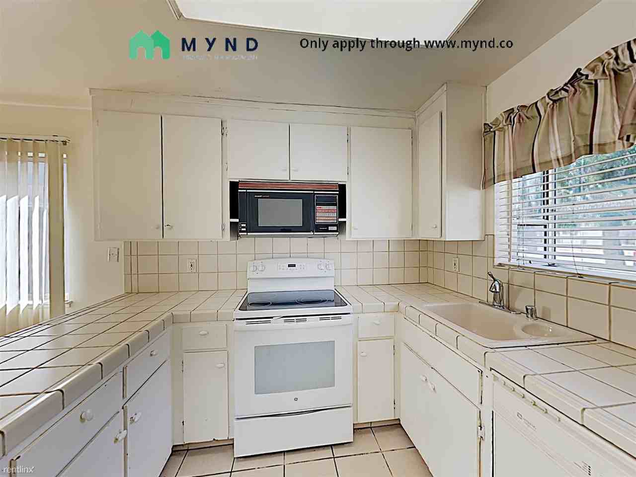 2062 La Miel Ct - Photo 2 of 13