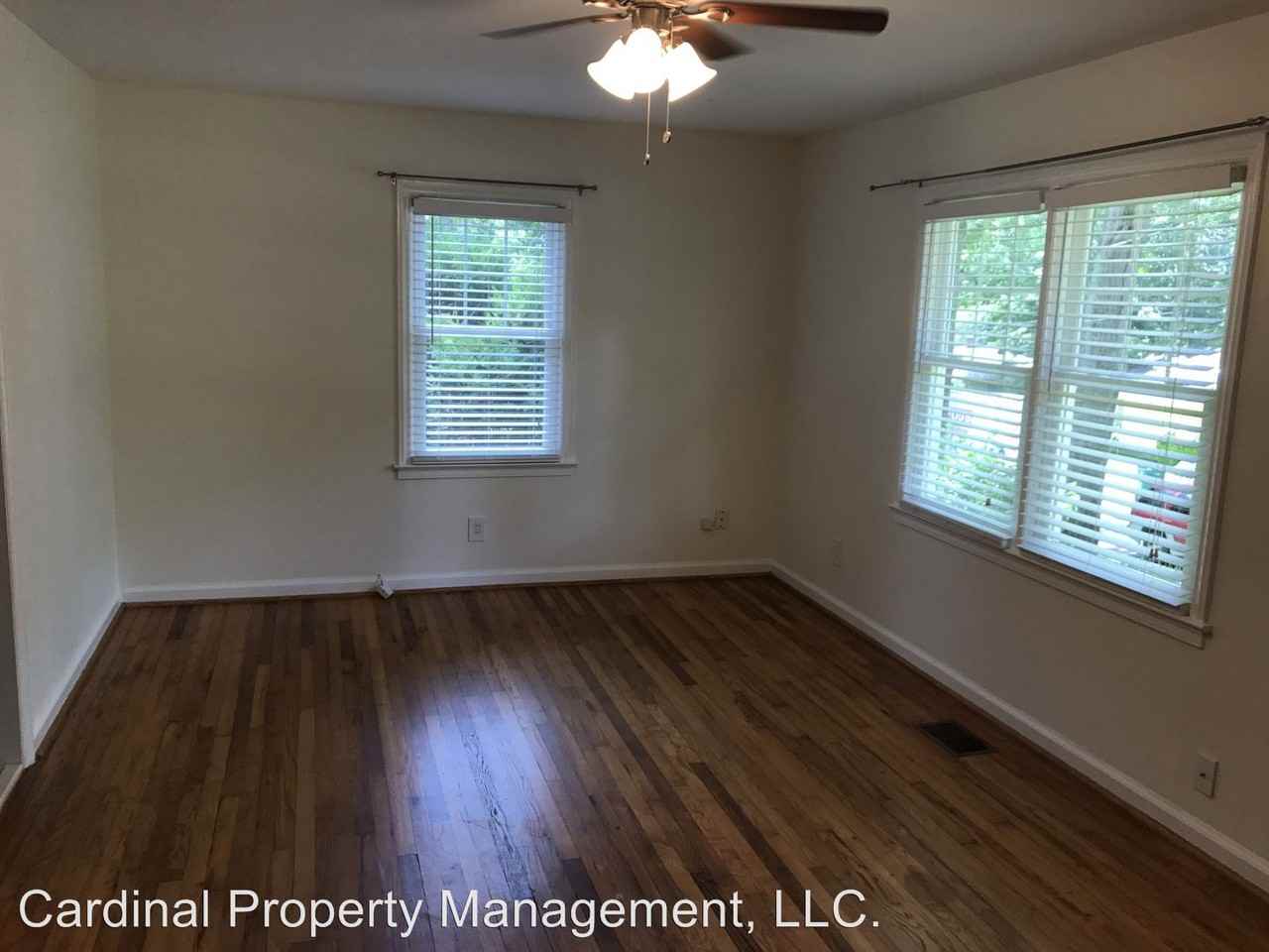 1015 Oakview Drive - Photo 2 of 17