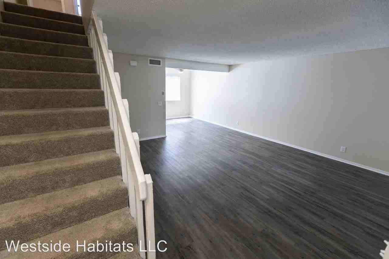 24857 Walnut Street - Photo 2 of 13