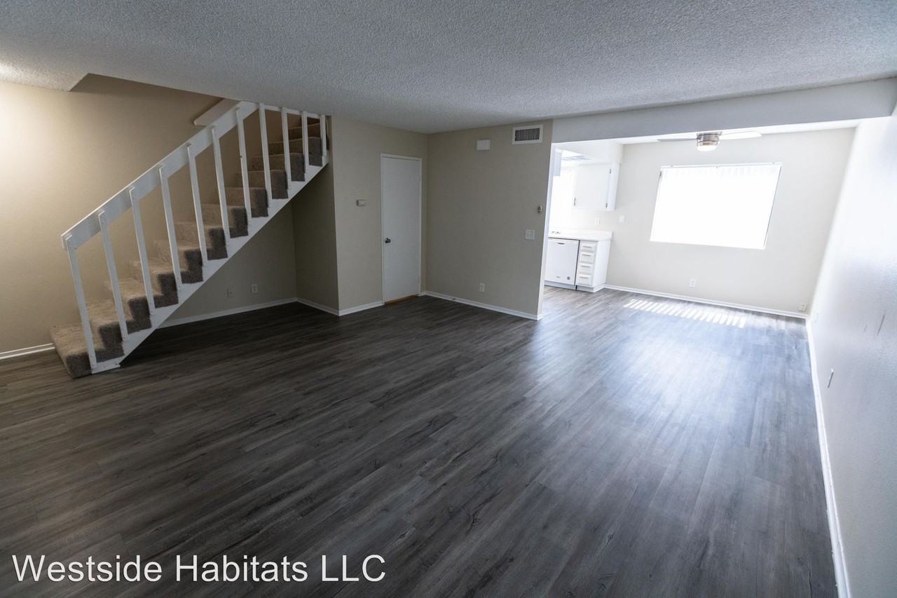 24857 Walnut Street - Photo 3 of 13