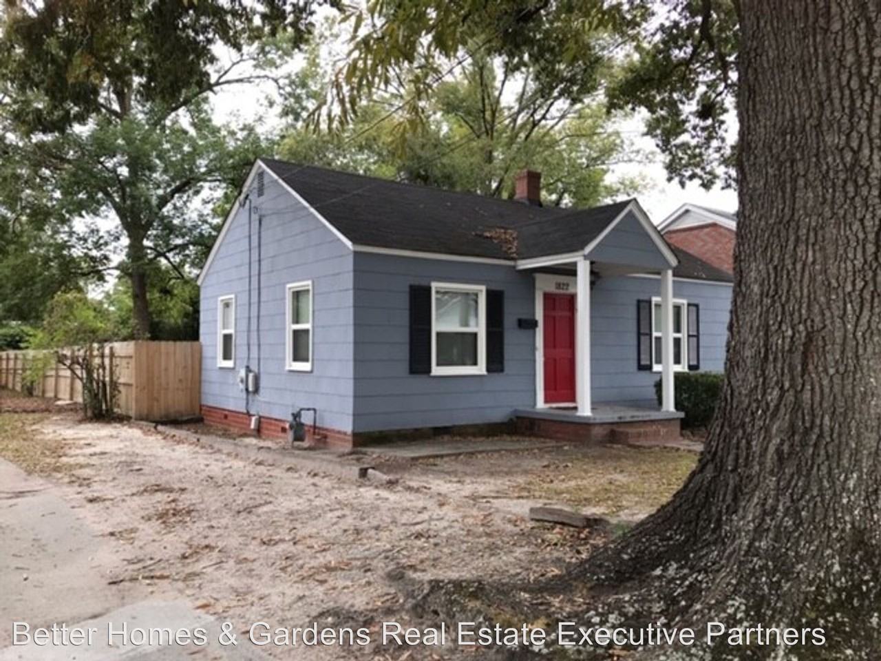 1822 Mcdowell St - Photo 2 of 12