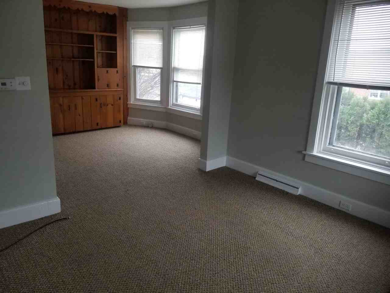 2437 Cumberland Ave - Photo 2 of 14