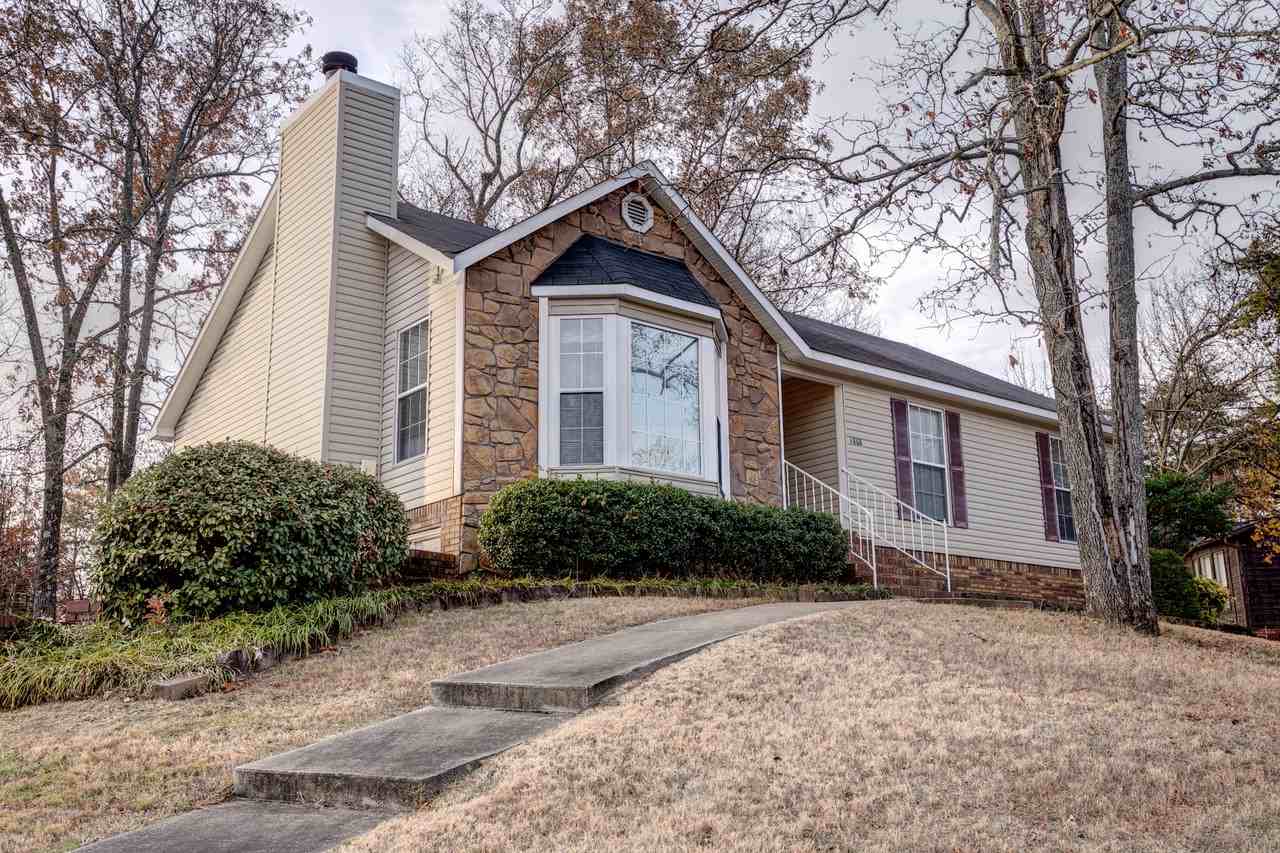 1868 Carraway St - Photo 2 of 22