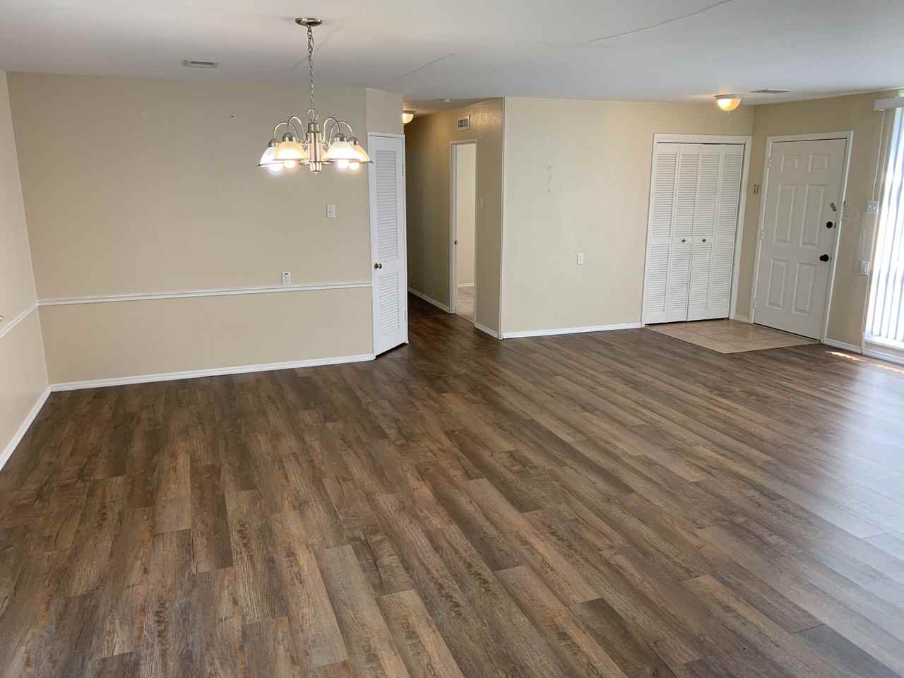 21 Crabapple Ct - Photo 3 of 37