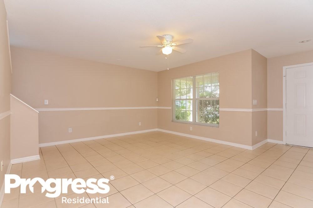 15115 Deer Meadow Dr - Photo 3 of 14