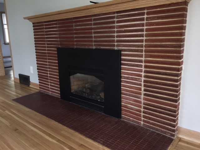 210 College Street - Photo 3 of 16