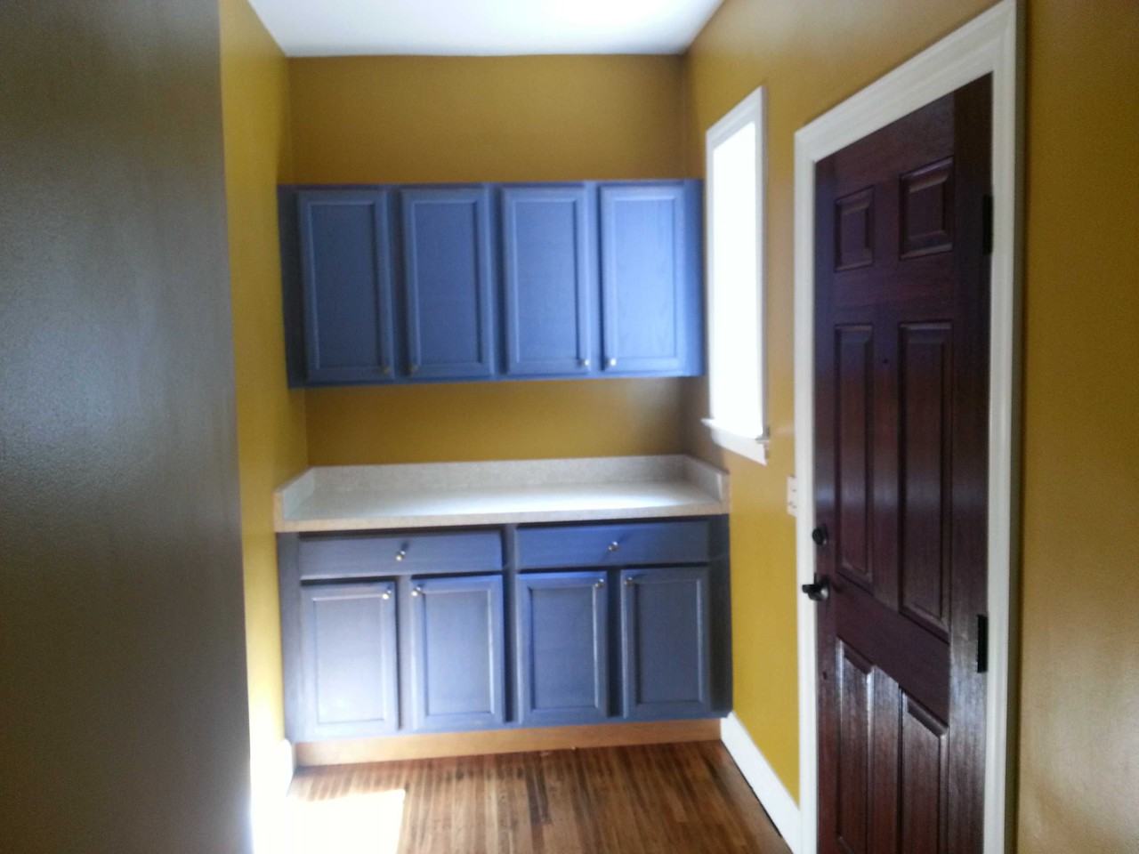 5604 Mission Rd - Photo 2 of 10