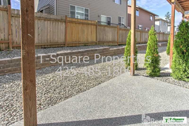 14919 41st Ave. Se E-4 - Photo 3 of 16