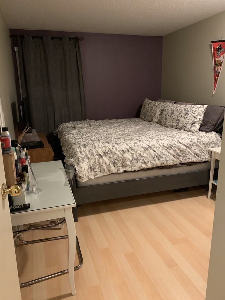 320 Carriage Rd - Photo 3 of 7