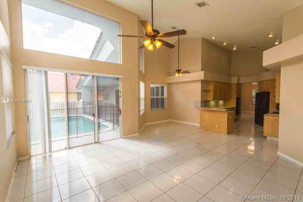 9848 Northwest 48th Court - Photo 3 of 18