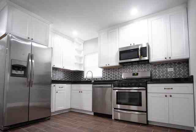 9652 Eggleston - Photo 2 of 7