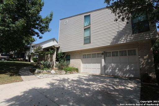 12510 Chateau Forest Ln - Photo 2 of 25