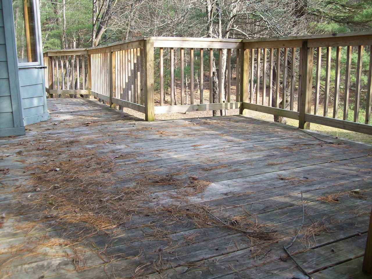 578 Rolling Pines Dr - Photo 3 of 30