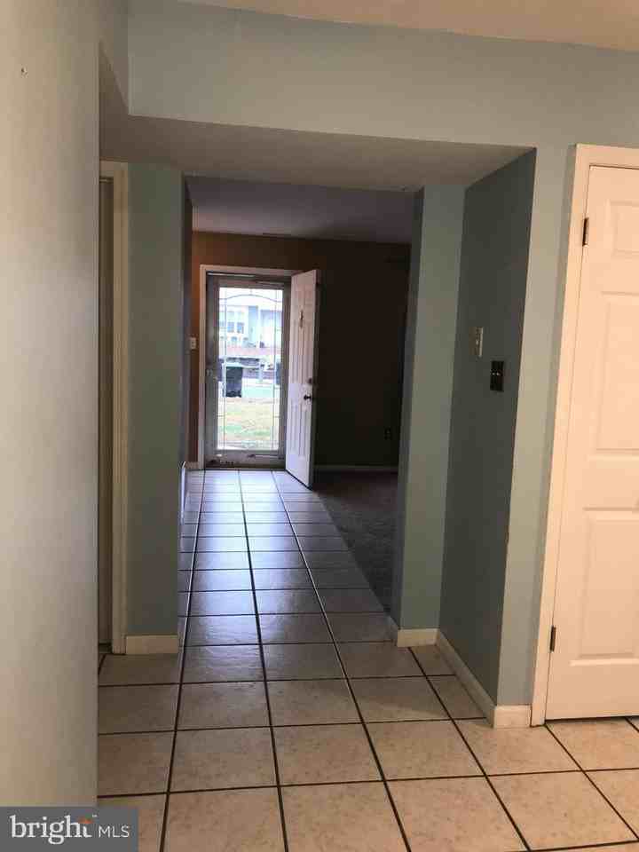 136 Baker Avenue - Photo 3 of 16