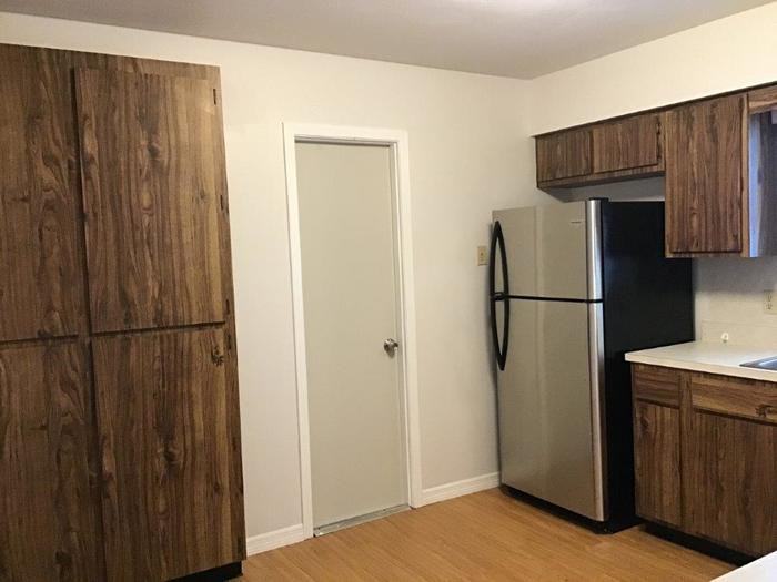 717 Denton Road - Photo 2 of 19