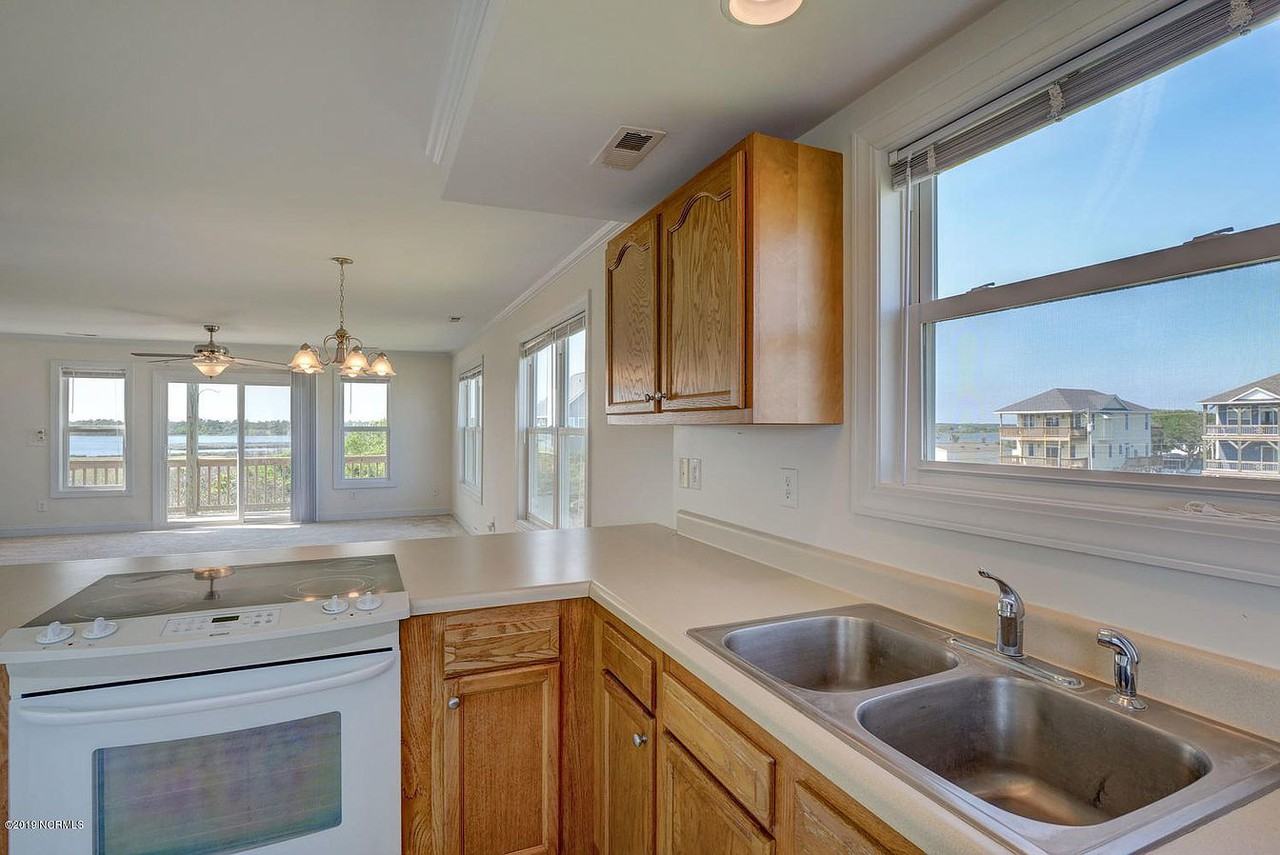 3145 Island Drive - Photo 3 of 13