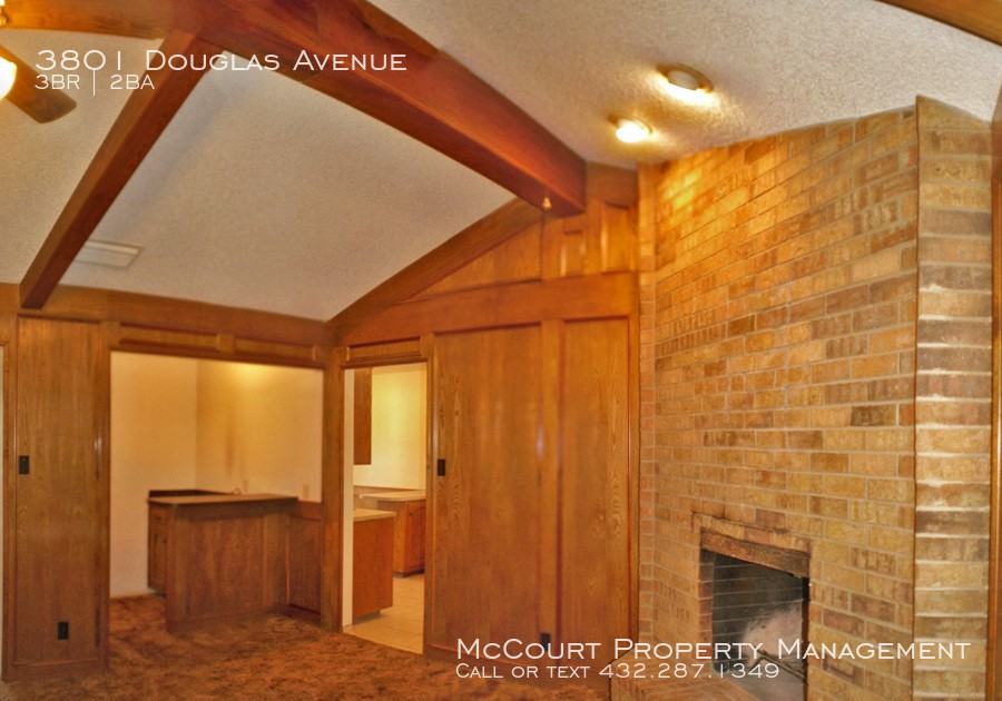 3801 Douglas Avenue - Photo 2 of 8