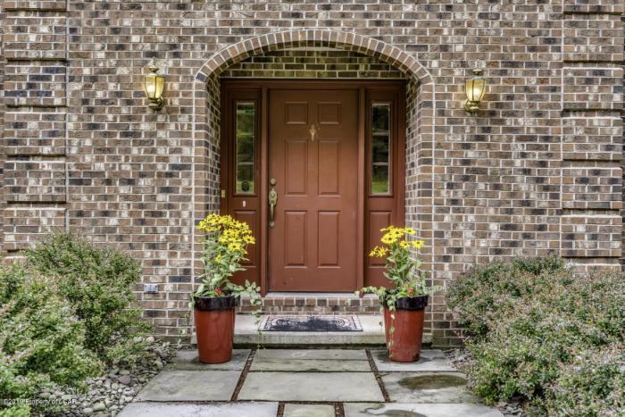 5 Stone Moss Drive - Photo 2 of 50