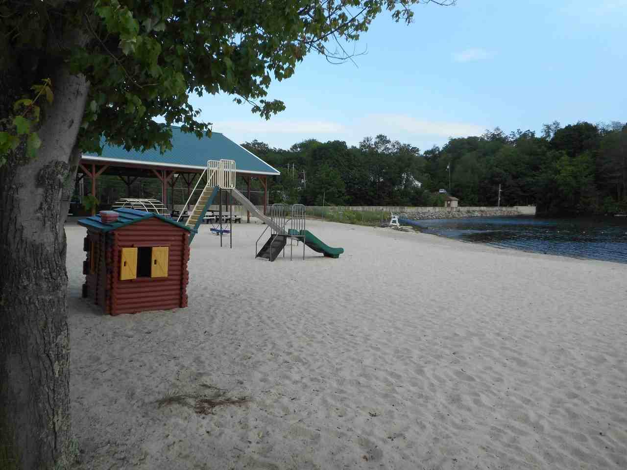 54 Riverside Rd - Photo 3 of 15