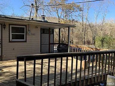 4 River Rd - Photo 2 of 12