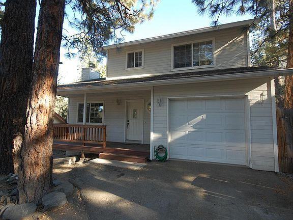 1765 Sparrow St - Photo 3 of 7