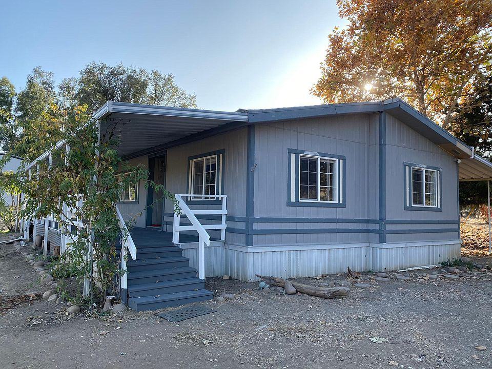 40773 Blue Oak Dr - Photo 2 of 10