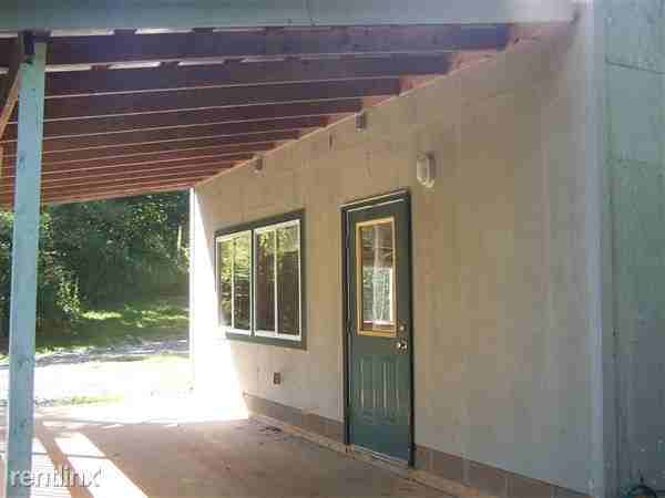 1003 Nicholson Cove Rd - Photo 2 of 10