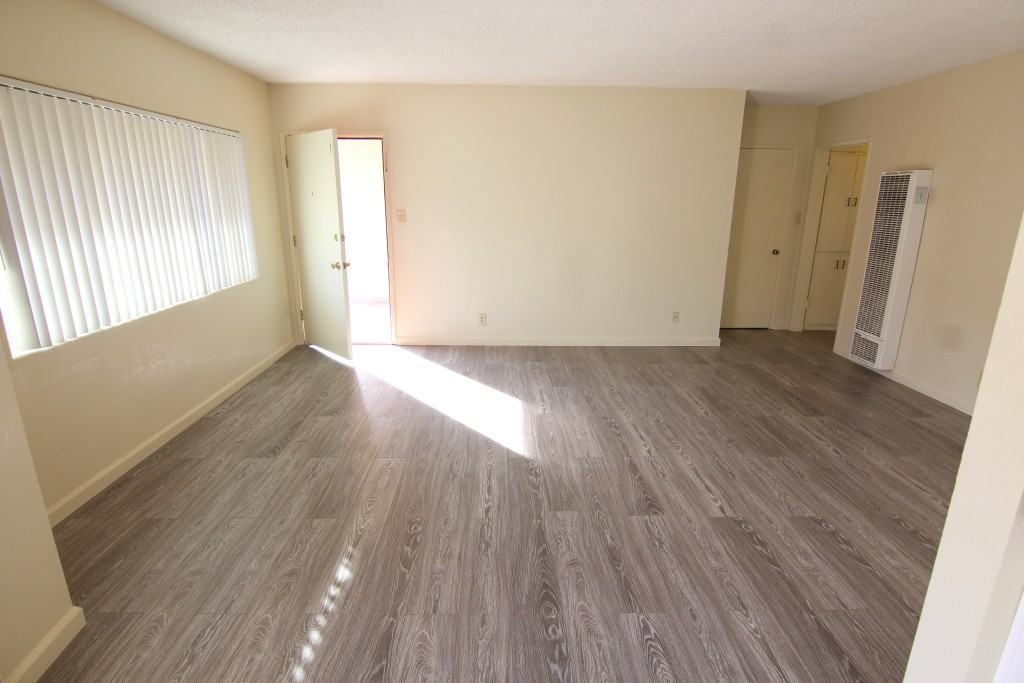 Yukon Ave. & Artesia Blvd.