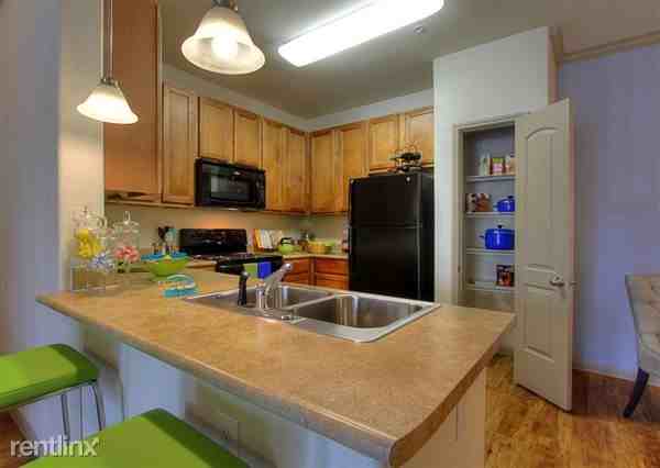 Pruitt I45 Apartments 45 Pruitt Rd, The Woodlands, TX 77380 Zumper