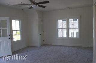 4701 Pleasant Ave - Photo 2 of 8