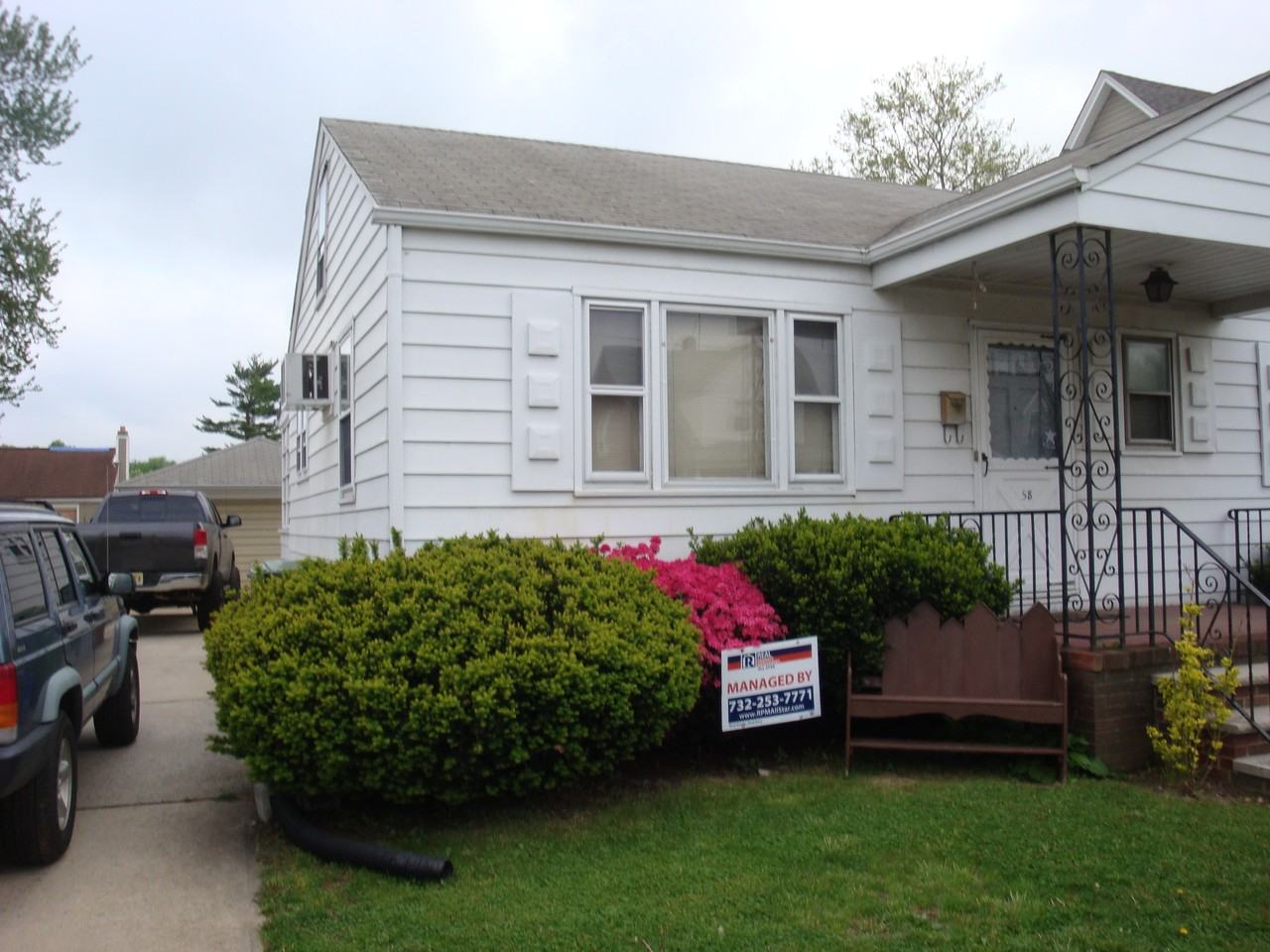 58 Washington Rd - Photo 2 of 18