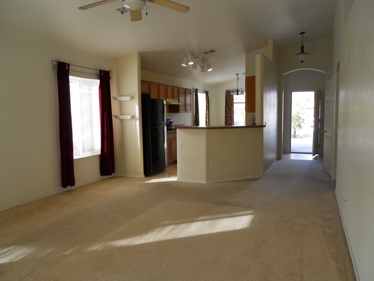 7927 W Sacramento Hill Dr - Photo 3 of 3