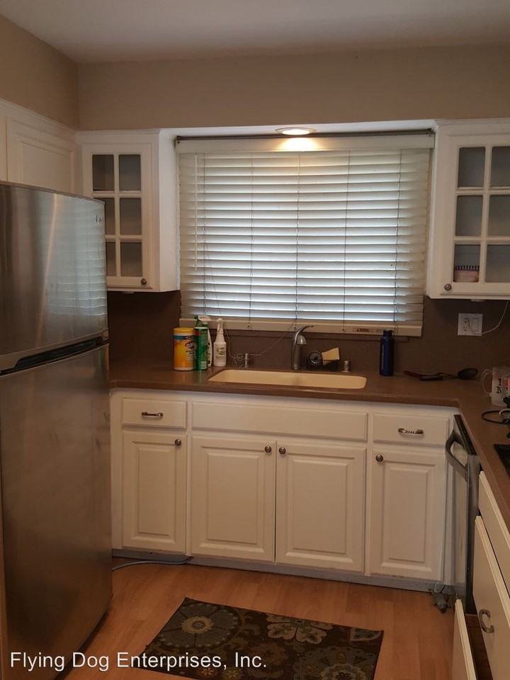 1812 Diesel Drive - Photo 3 of 11