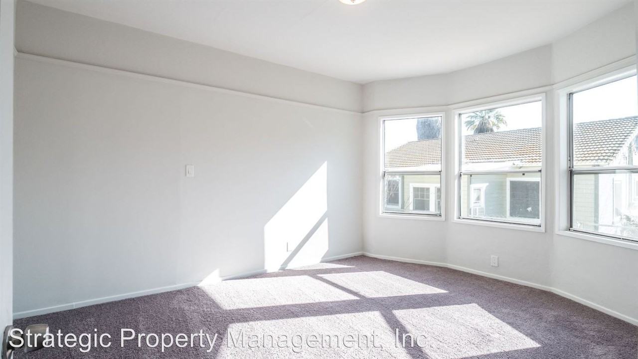 117 N. Poe St. - Photo 2 of 5