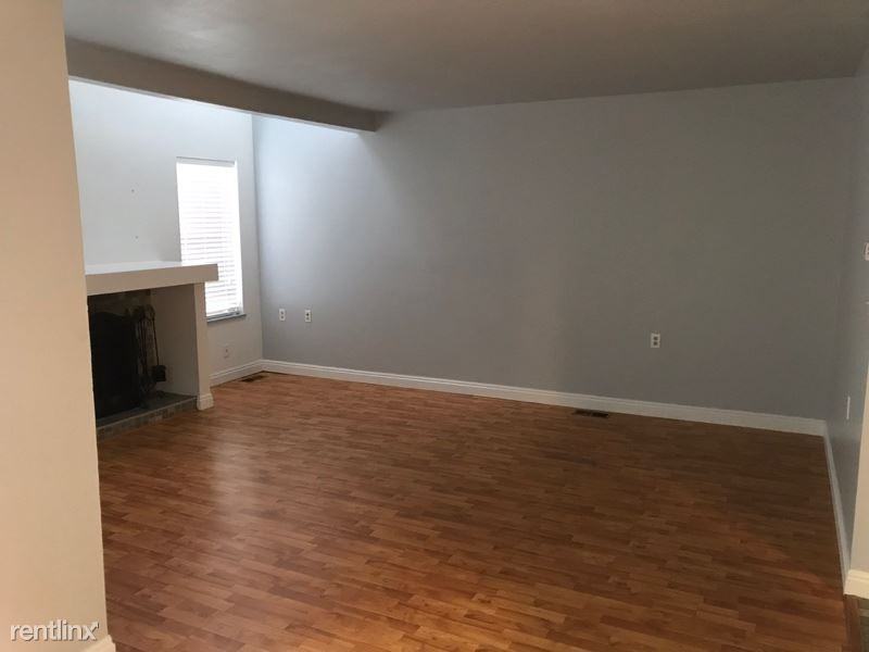 3407 Stover St. H812 - Photo 3 of 17