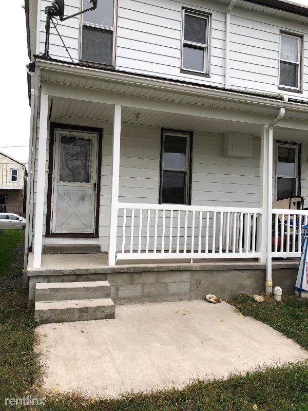 133 N 5th St - Photo 2 of 10