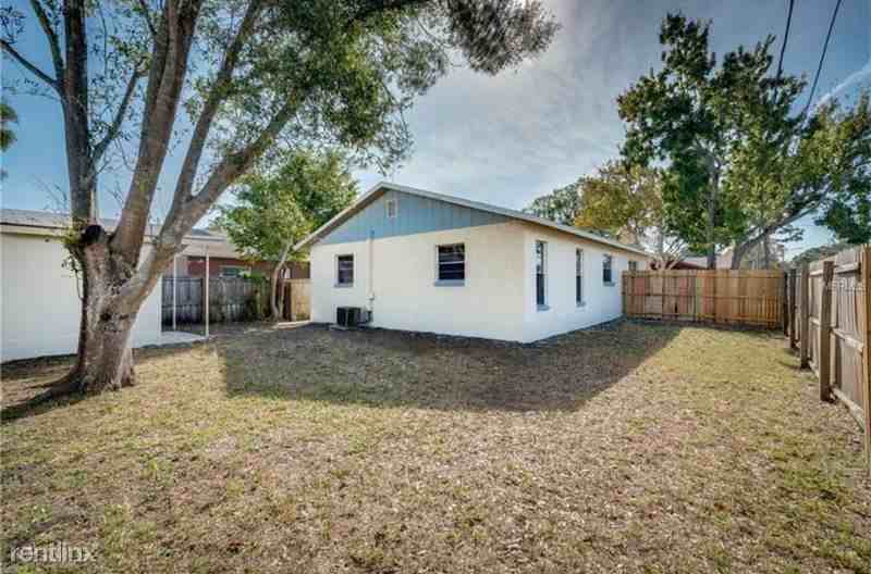 6491 69th Ave N - Photo 2 of 27
