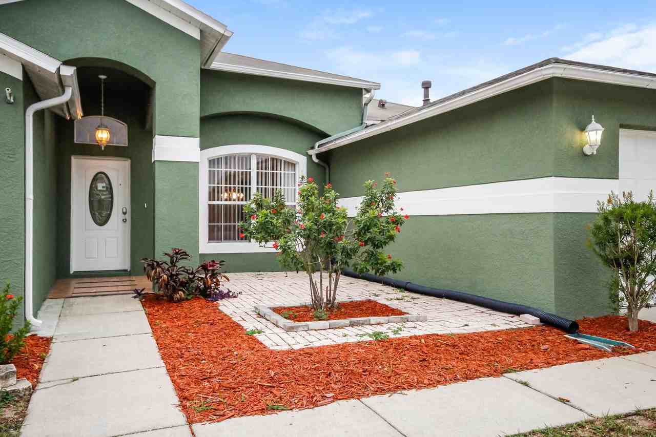 1708 Honey Ridge Pl - Photo 2 of 23