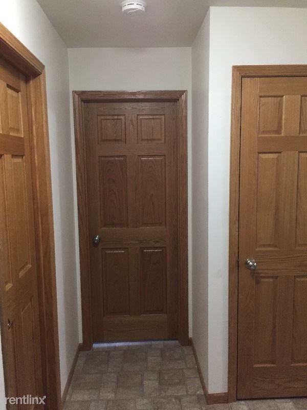 760 W Wisconsin - Photo 3 of 6