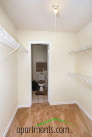 Village of College Park Apartments 4060 Herschel Rd, College Park, GA