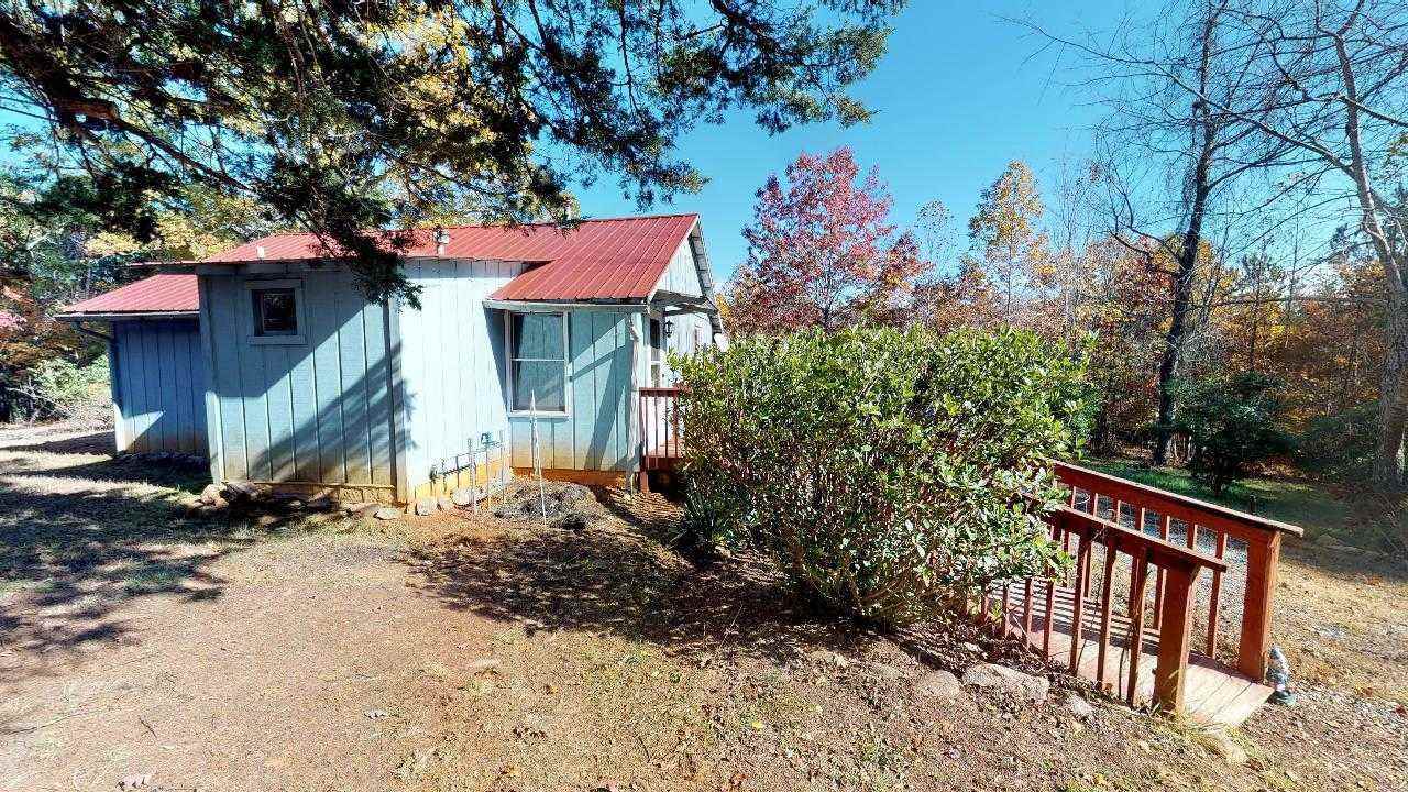 2055 Grassy Knob Rd - Photo 2 of 10