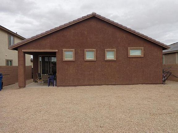 10450 S Cutting Horse Dr - Photo 2 of 17