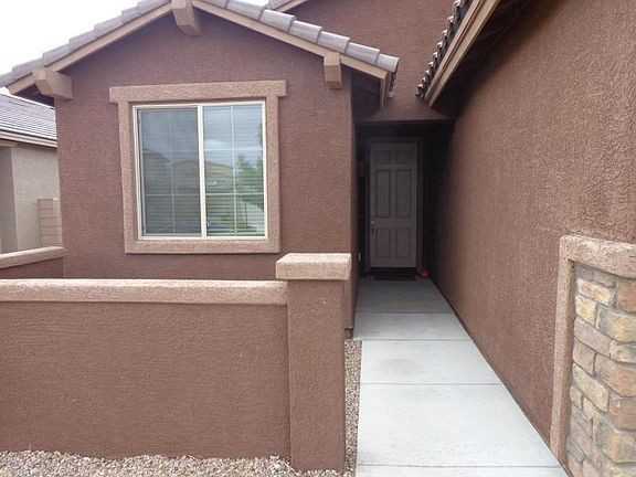 10450 S Cutting Horse Dr - Photo 3 of 17